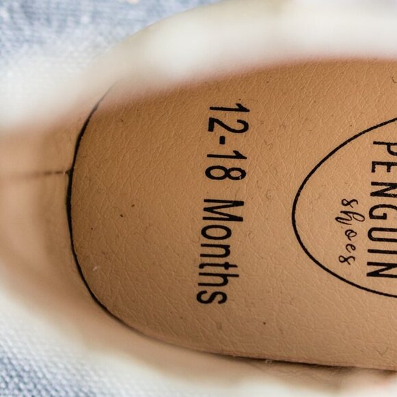 Little Penguin Shoes | Baby Girl Size 4 Gold Mary Jane - Picture 7 of 7